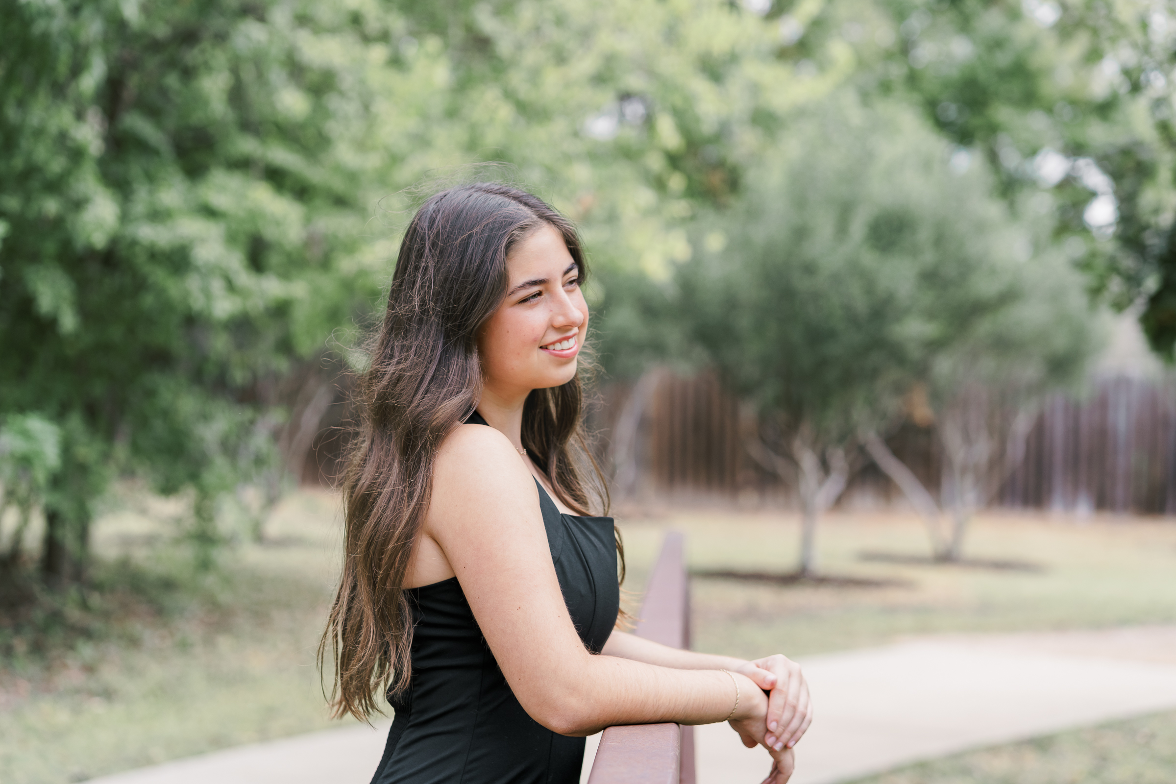 Senior Photos with senior girl at Katherine Fleischer Park | Austin Family Photographer